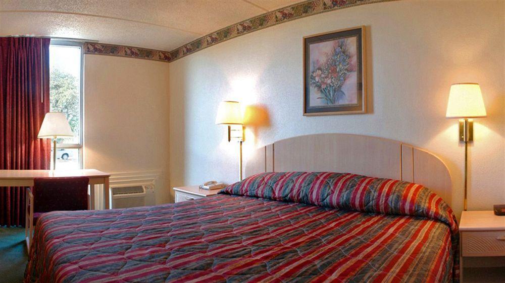 Motel 6-Henderson, Tx エクステリア 写真